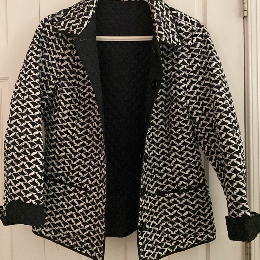 Talbots Black/Black and white Print reversible Quilted Jacket size large - Picture 2 of 3